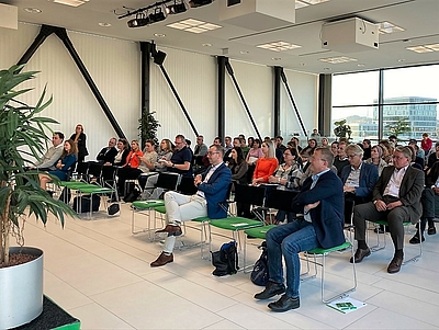 Das Publikum der Präsentation der Resilienzstudie im WIFI ©Business Upper Austria