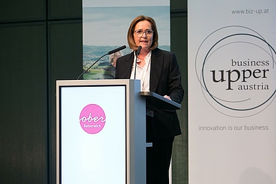 KommRin Mag.a Angelika Sery-Froschauer (Vizepräsidentin WKOÖ) ©cityfoto.at/Roland Pelzl